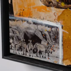 Zebras Unique Three -Art Prints Shop maz sle uni 31336 zebras unique 3 5 2023 06 20T14 17 53