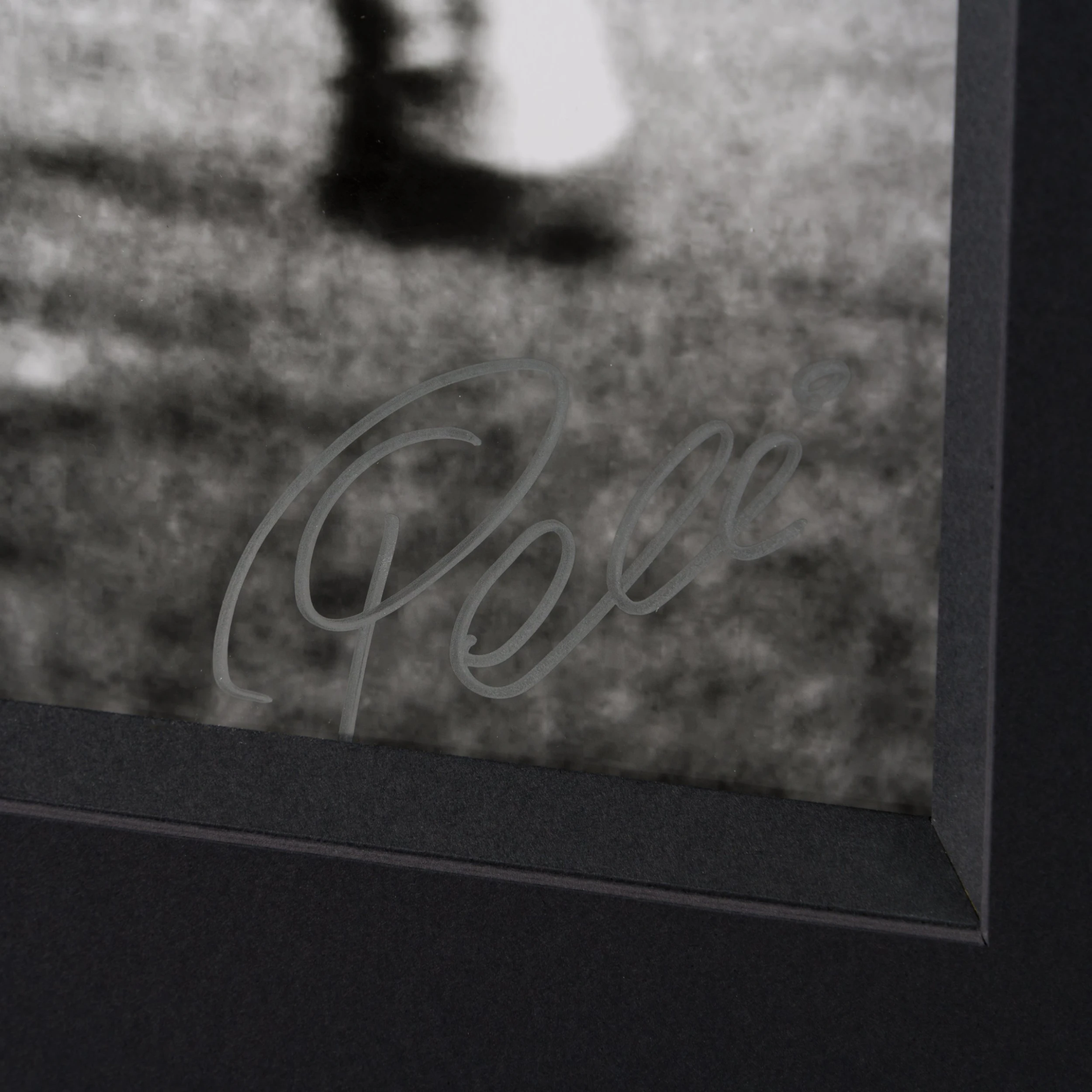 Bicycle Kick (Medium) 4 Bicycle Kick (Medium) - Image 4