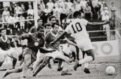 Unstoppable! (Silver Gelatin 40x60) -Art Prints Shop pel sle por 05065 31 unstoppable 30x40 2023 02 09T16 25 34